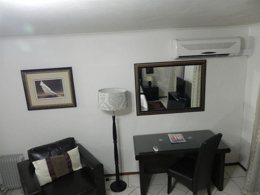 Westay Timessquare Apartments Sandton Εξωτερικό φωτογραφία